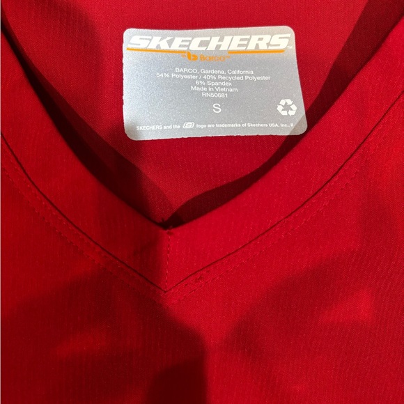 Red Scrub Set - Picture 5 of 5